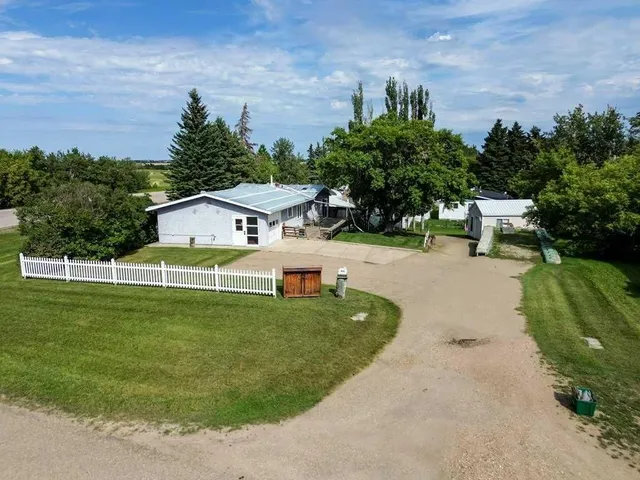 2213 26 Ave, Delburne 5