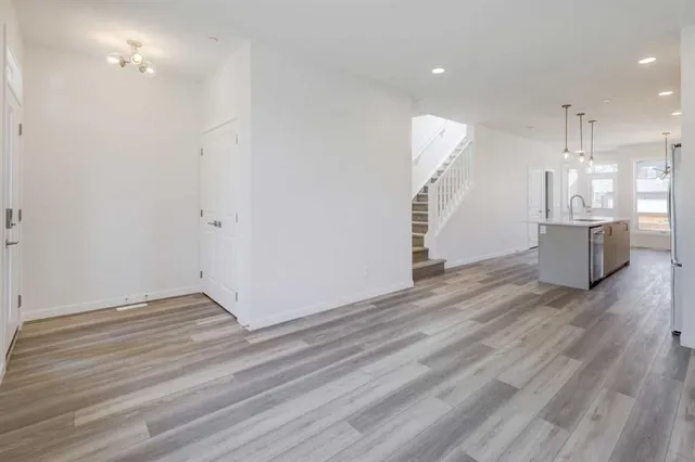 99 Herron Walk, Calgary 4