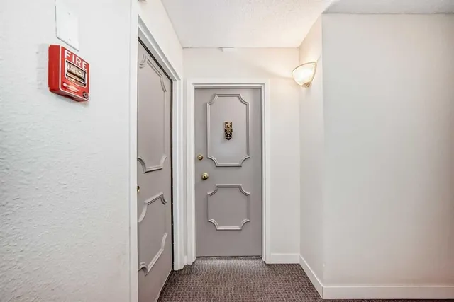 1334 14 Ave #306, Calgary 5