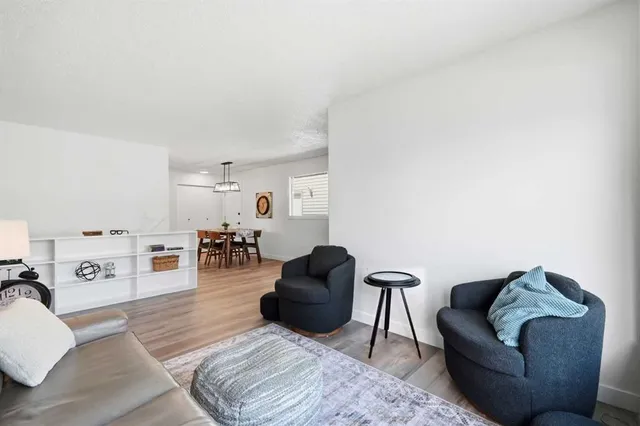 2333 16 St, Calgary 3