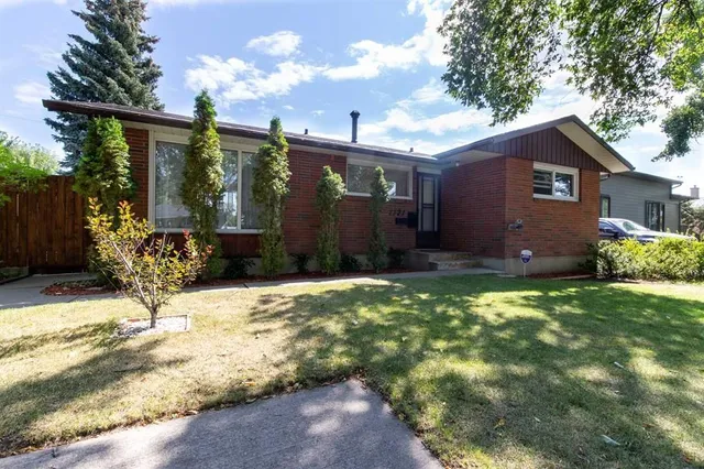 1721 20 St, Lethbridge 2