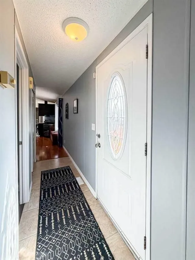 373 Harpe Way, Fort McMurray 3