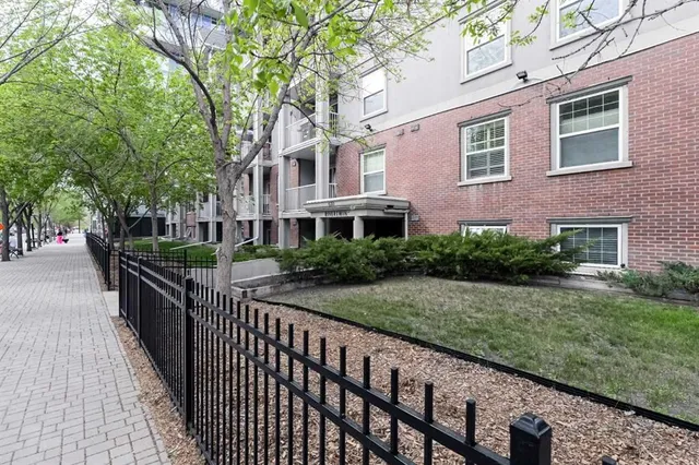 630 8 Ave #104, Calgary 2