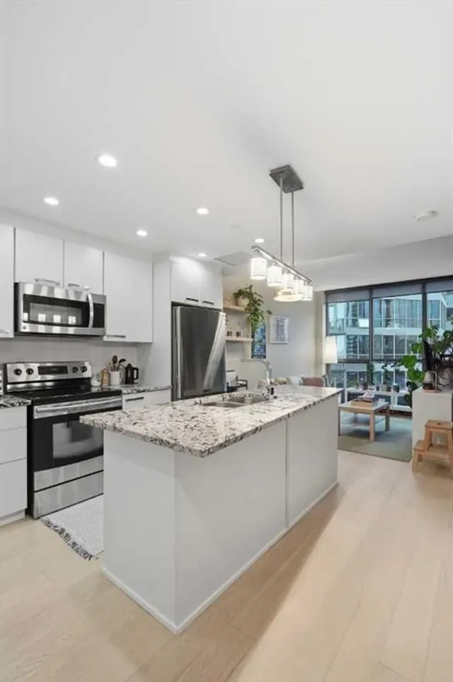 225 11 Ave #1107, Calgary 3