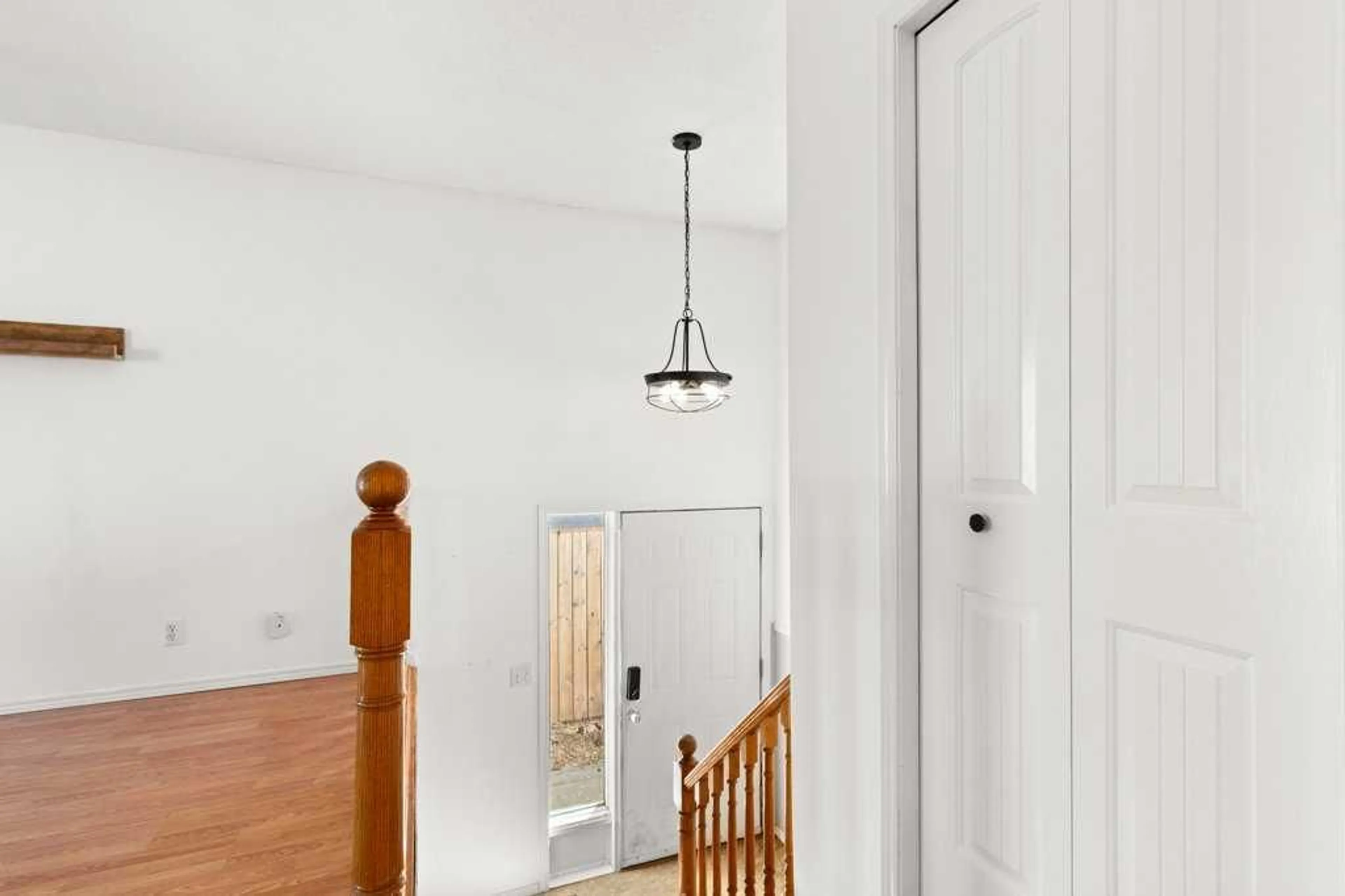 pillar/IMG-A2340271_4.jpg