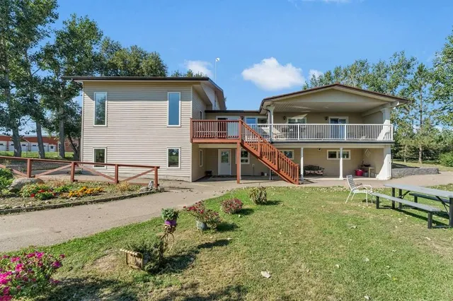 11418 Eagle Butte Rd #7, Rural Cypress County 2