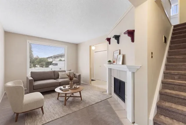 740 Bracewood Dr #22, Calgary 3