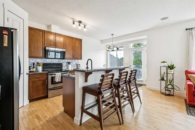280 Rockyspring Grove, Calgary 2