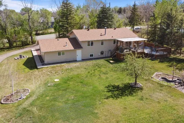 467 10 St, Dunmore 5