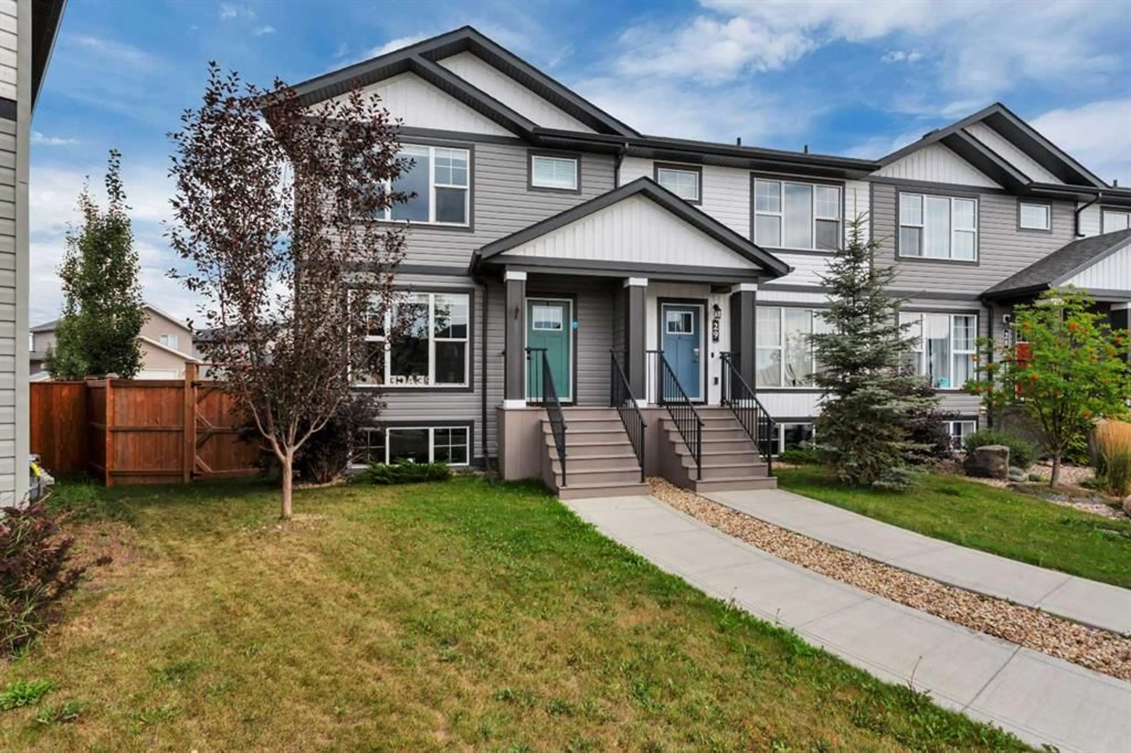 pillar/IMG-A2340460_1.jpg