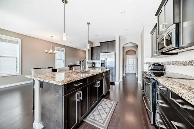 46 Nolanfield Rd, Calgary 2