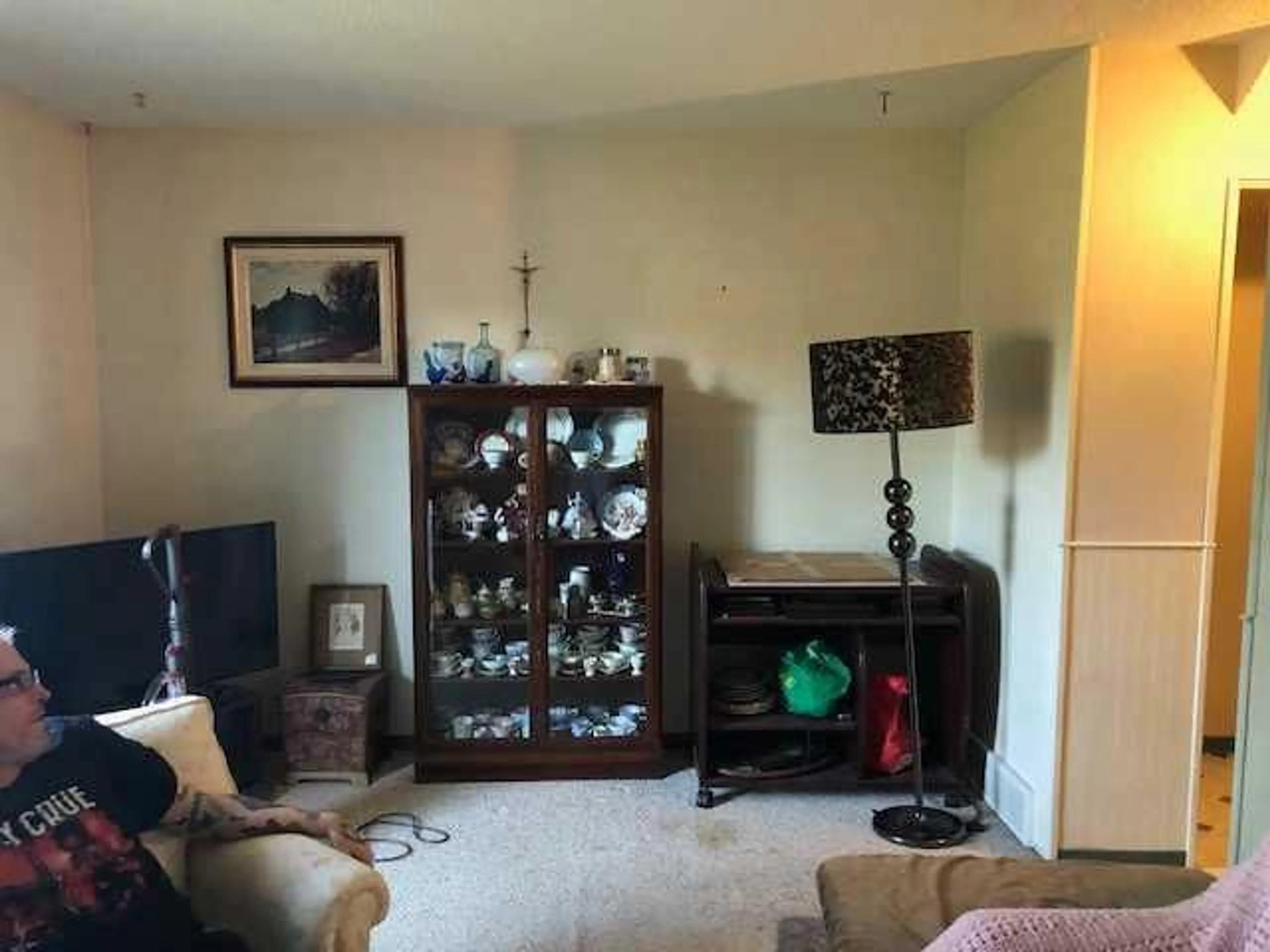 pillar/IMG-A2340642_2.jpg
