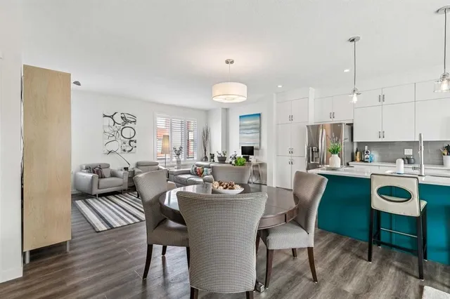 111 Shawnee Common, Calgary 4