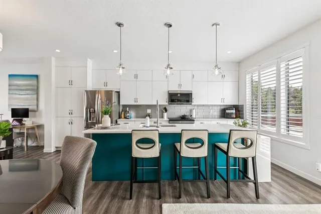 111 Shawnee Common, Calgary 5