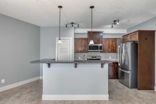 77 George Fox Trail #117, Cochrane 4