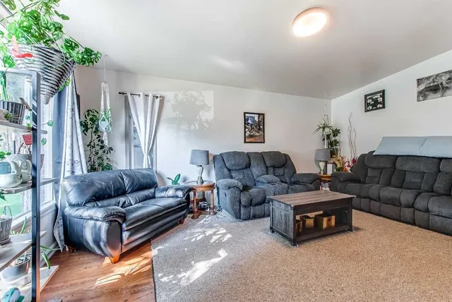 362 7 St, Medicine Hat 5
