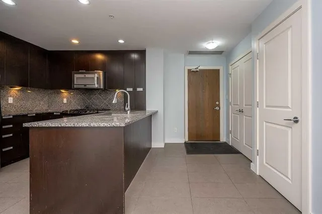 99 Spruce Pl #2007, Calgary 5