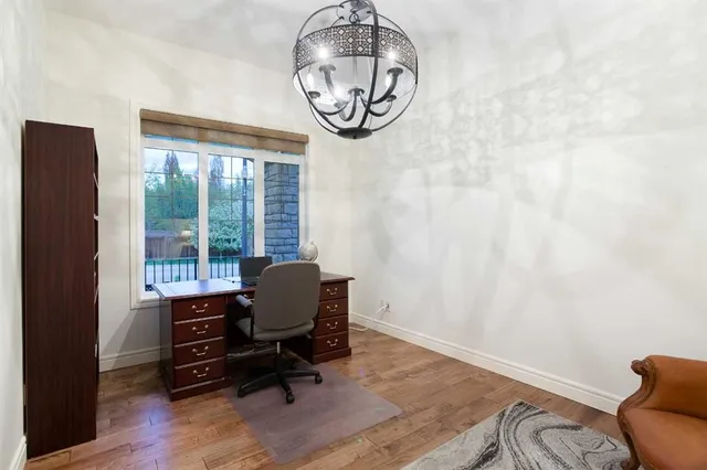 23 Cranbrook Way, Calgary 5