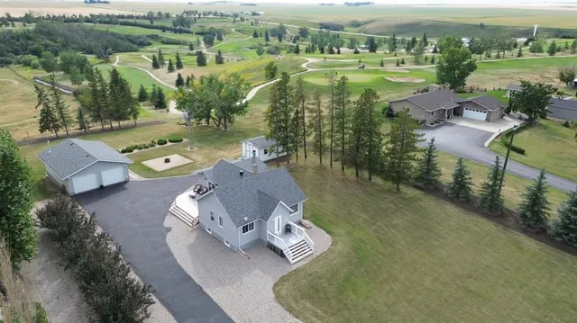 223 Devilder Ave, Trochu 2