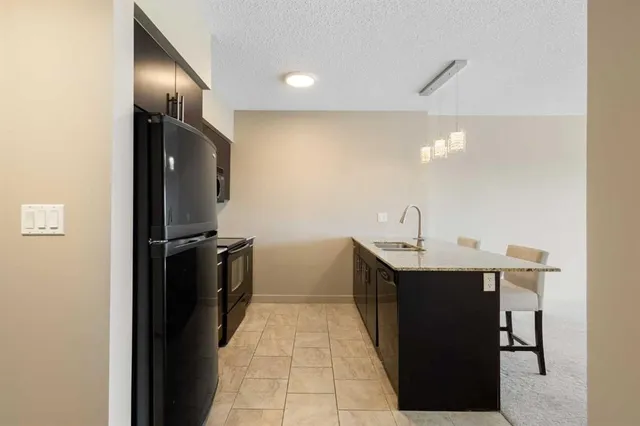8880 Horton Rd #806, Calgary 2