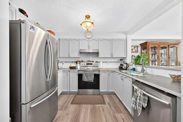38 Country Village Landng, Calgary 5