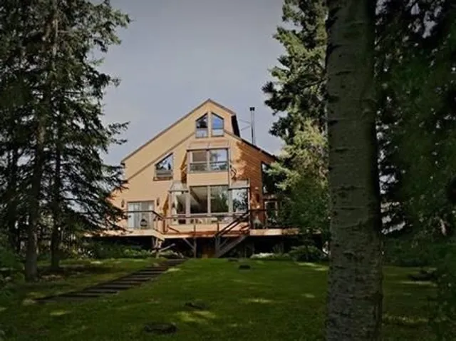 13213 92 St, Peace River 2