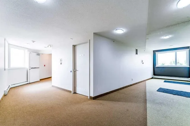 69 Springborough Crt #314, Calgary 5