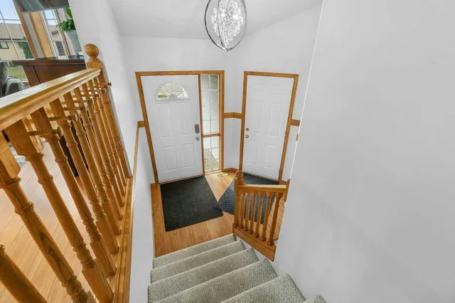 6214 39 Avenue Close, Stettler 2