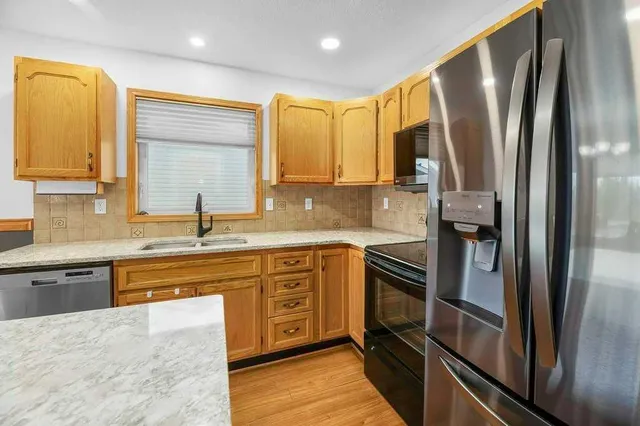 6214 39 Avenue Close, Stettler 5