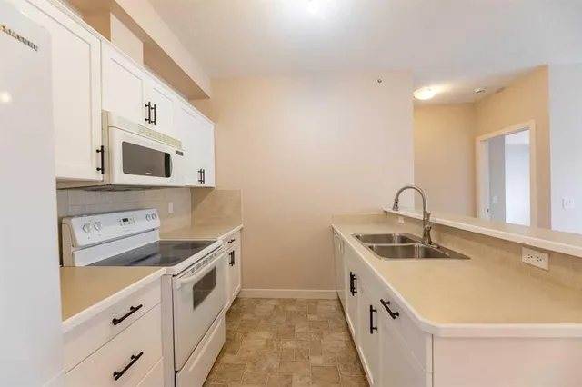 109 Seabolt Dr #309, Hinton 4