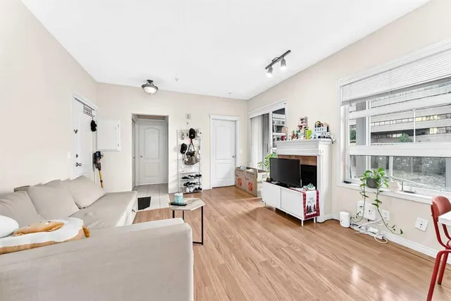 333 Riverfront Ave #109, Calgary 5