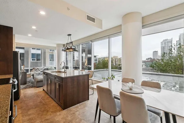 211 13 Ave #302, Calgary 2