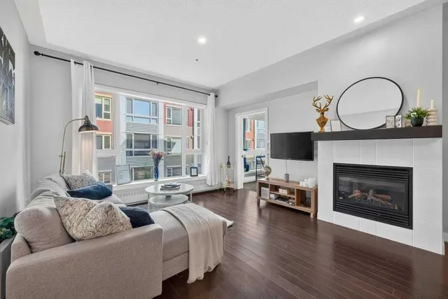 35 Inglewood Pk #411, Calgary 3