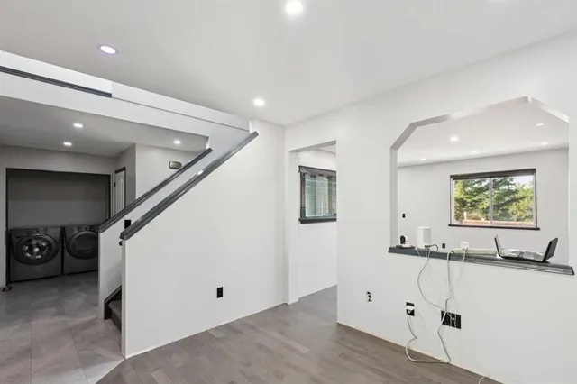 341 Coral Keys Villas, Calgary 4