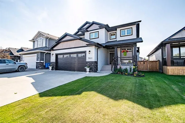 5843 67 Ave, Rocky Mountain House 2