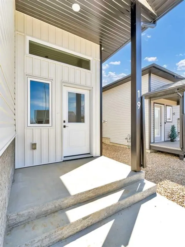 19 Somerside Gate, Medicine Hat 5