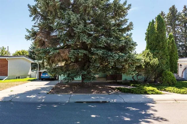 2710 6A Ave, Lethbridge 2