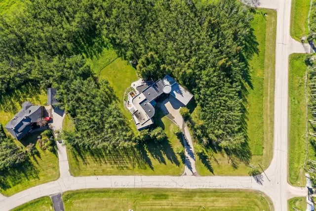 43 Westbluff Pl, Rural Rocky View County 2