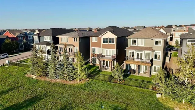 85 evansborough Way, Calgary 4
