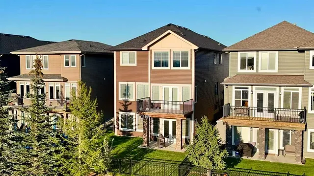 85 evansborough Way, Calgary 5