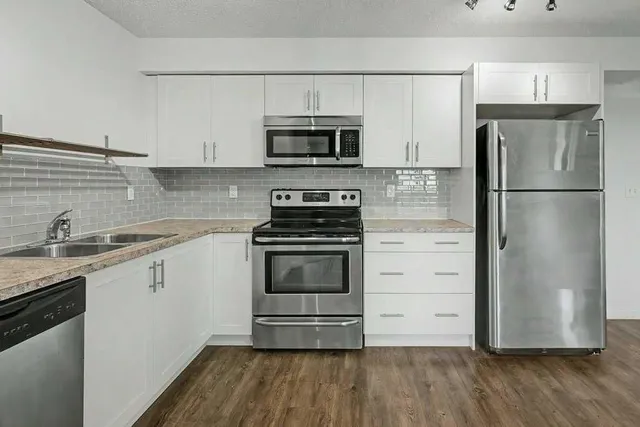 755 Copperpond Blvd #3210, Calgary 5