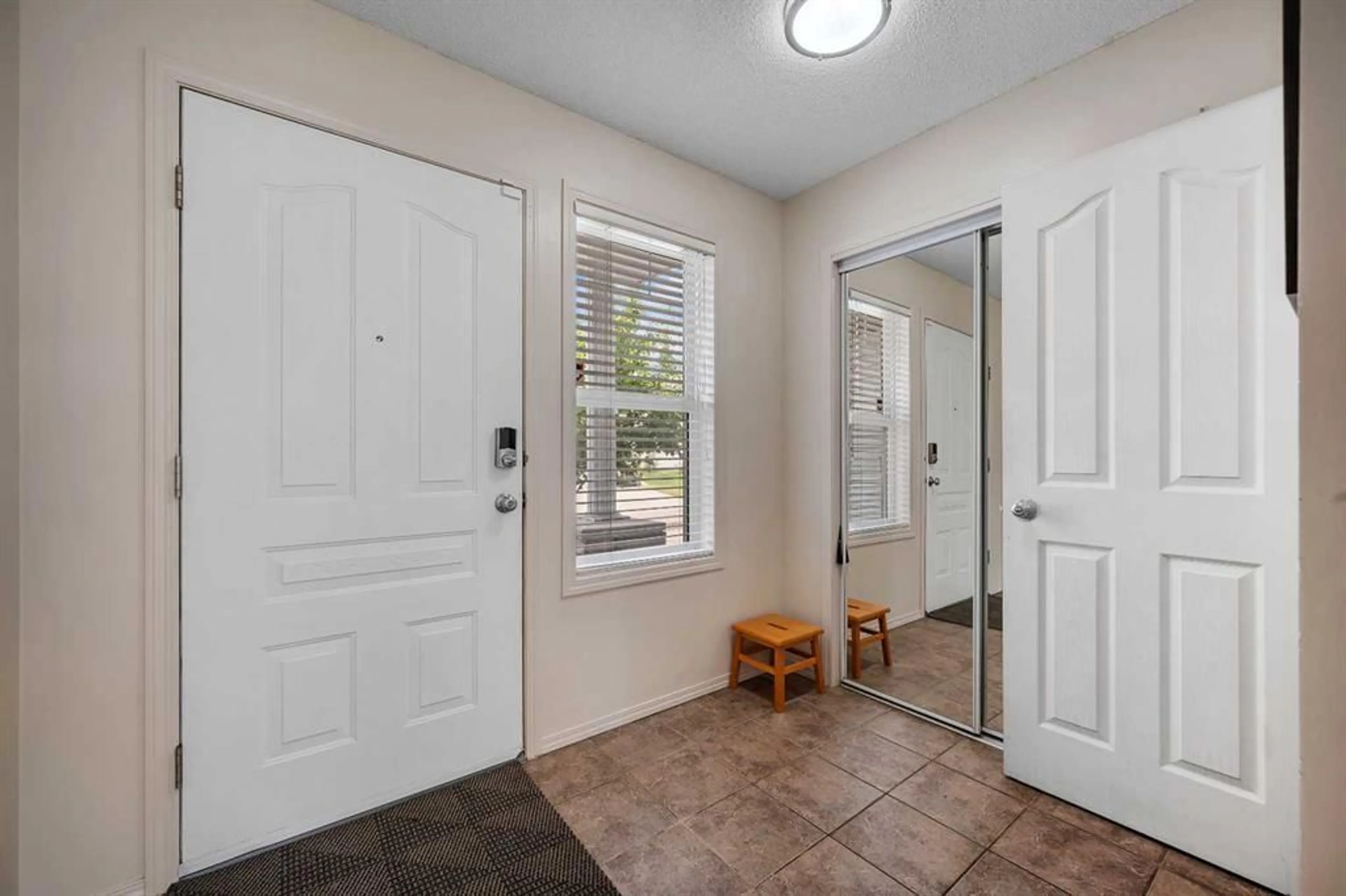 pillar/IMG-A2342262_3.jpg