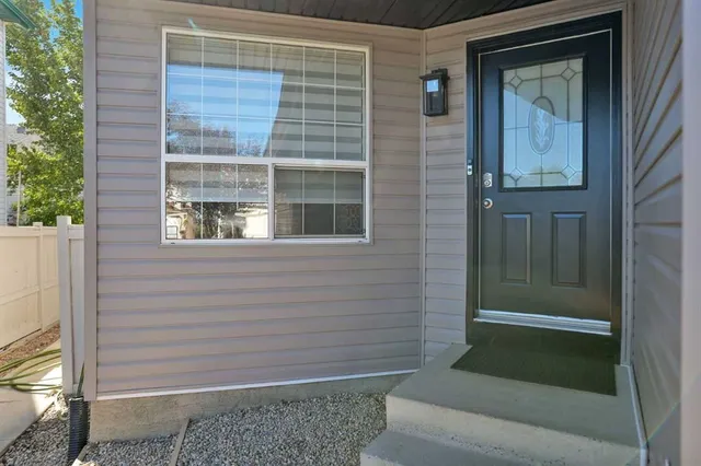 254 Hidden Spring Mews, Calgary 5