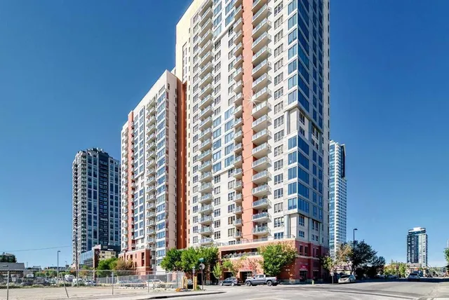 1053 10 St #714, Calgary