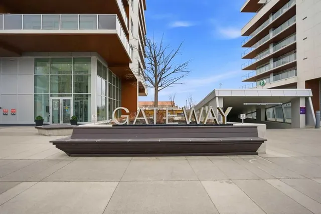 8445 Broadcast Ave #415, Calgary 5