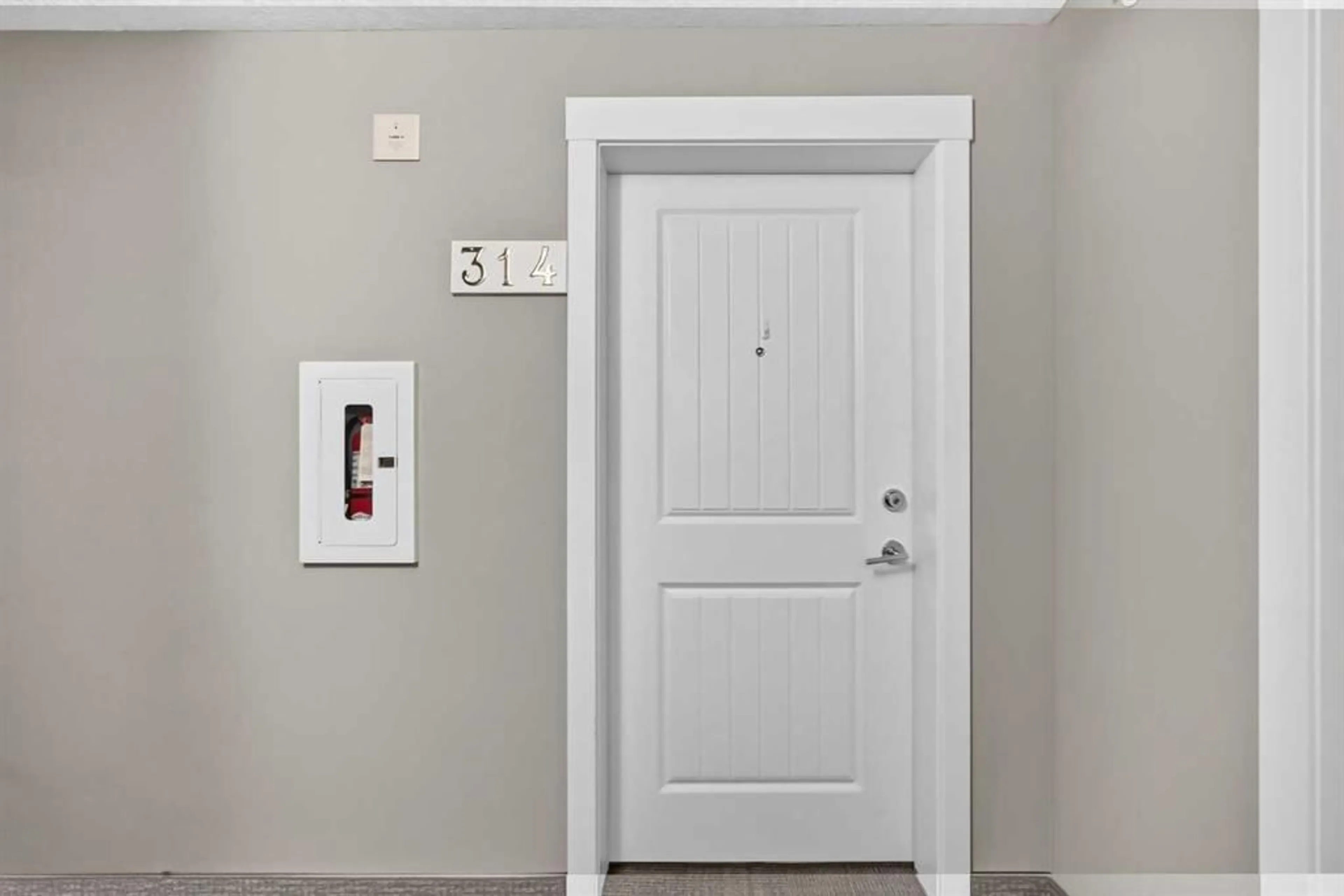 pillar/IMG-A2342489_3.jpg