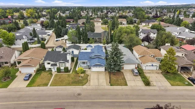 128 Dowler St, Red Deer 4
