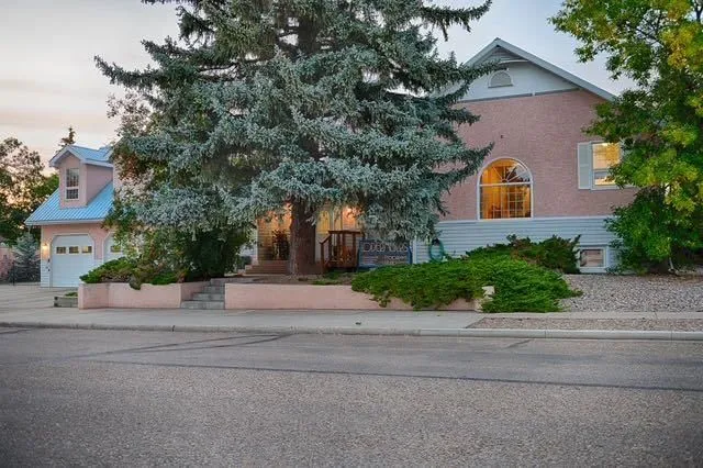 329 2 Ave, Milk River 5