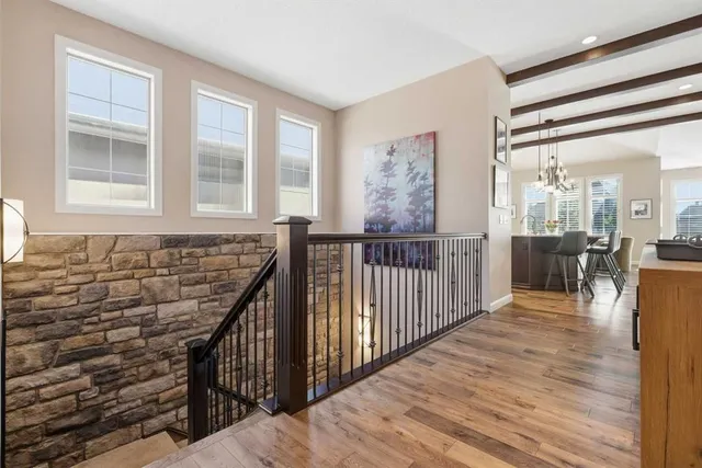 37 Cranbrook Hts, Calgary 5