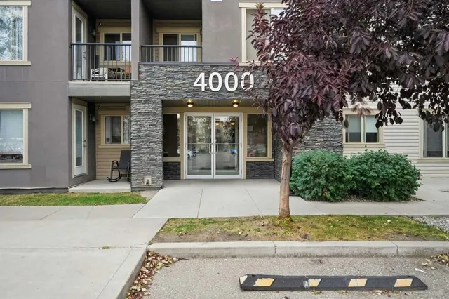 403 Mackenzie Way #4101, Airdrie 2